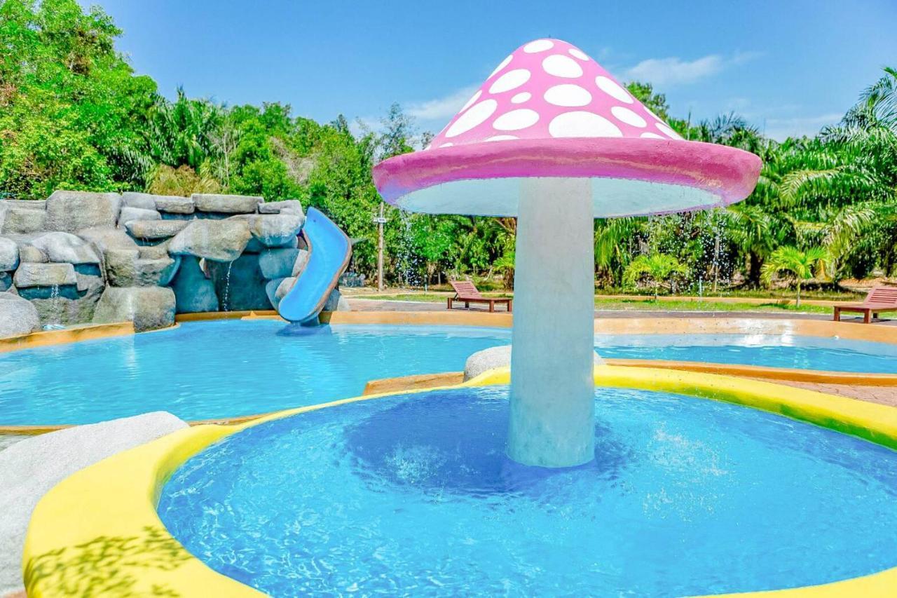 Oyo 479 Water Jade Natural Resort Thai Mueang Exterior photo